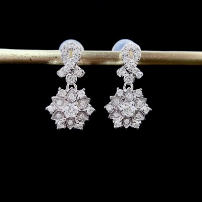 18k Gold Diamond Earrings