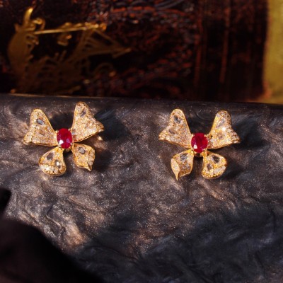 1.26 Carat Stones in 18k Gold Butterfly Earrings